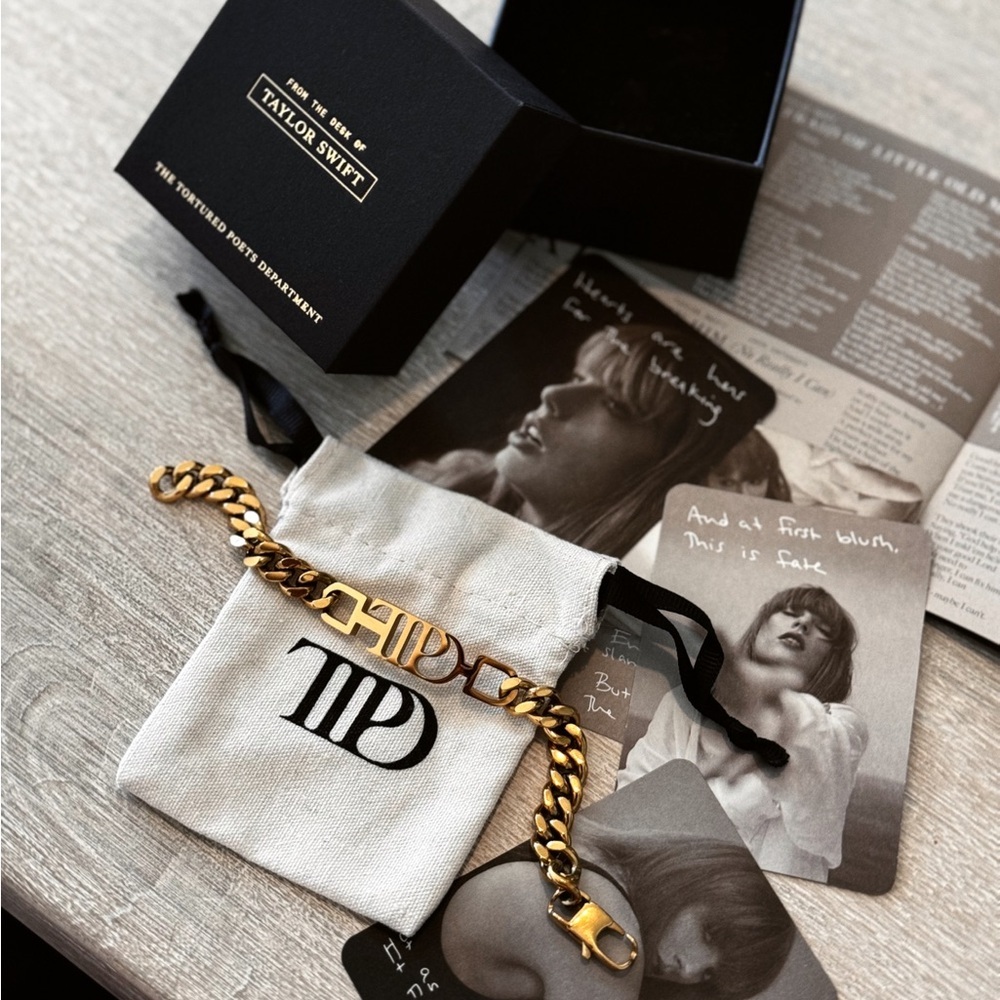 Taylor Swift Gold TTPD Bracelet
The Tortured Poets Department Small - Picture 3 of 10